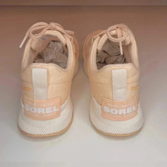 Sorel Women's Out N About III Low Sneaker Canvas Shoes size 8.5 - Picture 12 of 12